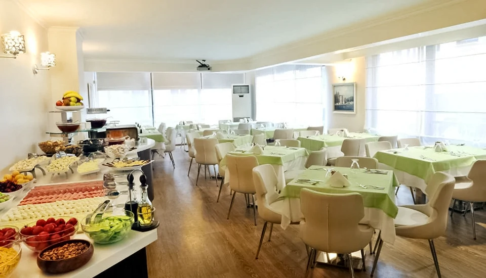 هتل تکسیم تاون استانبول